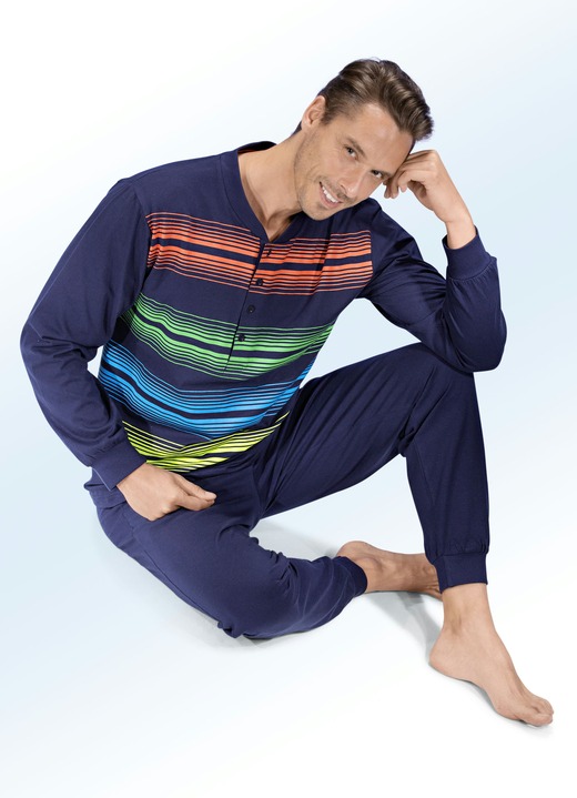 Nachtwäsche - Schlafanzug mit Knopfleiste, Ärmel- und Beinbündchen, in Größe 046 bis 062, in Farbe MARINE-BUNT