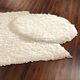Klassisch - Original griechische Flokati-Teppiche – Farbe NATUR – Ansicht 4 Klassisch - Original griechische Flokati-Teppiche, in Größe 101 (Brücke, 40x60 cm) bis 325 (Bettumrandung, 3-teilig), in Farbe NATUR – Farbe NATUR – Ansicht 4