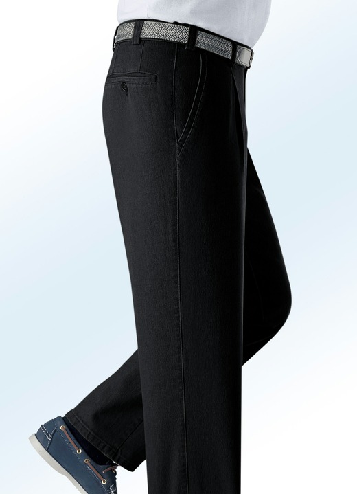 Hosen - Unterbauch-Jeans mit Gürtel in 2 Farben, in Größe 024 bis 060, in Farbe SCHWARZ Ansicht 1