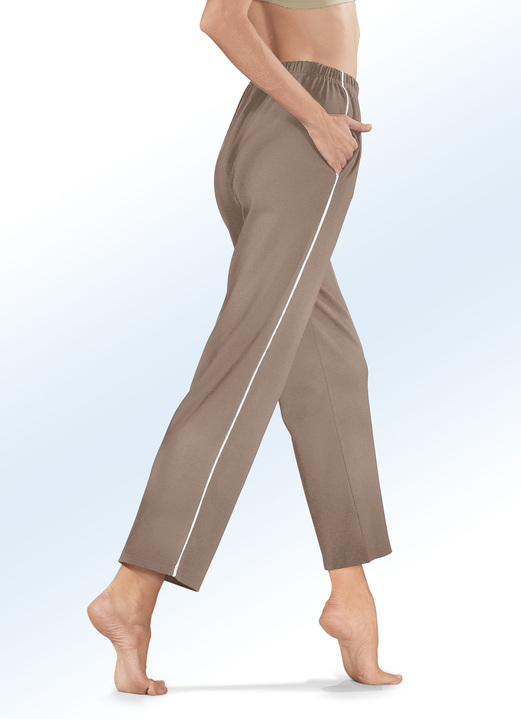Hosen - Hose für Sport und Freizeit Ansicht 6 Hosen - Hose für Sport und Freizeit, in Größe 018 bis 058, in Farbe BROMBEERE Ansicht 6