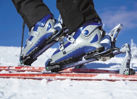 Schuheinlagen - Beheizbare Thermosohlen, verschiedene Ausführungen – Farbe ROT – Ansicht  Schuheinlagen - Beheizbare Thermosohlen, verschiedene Ausführungen, in Größe L bis XXL, in Farbe ROT, in Ausführung Ohne Fernbedienung – Farbe ROT – Ansicht