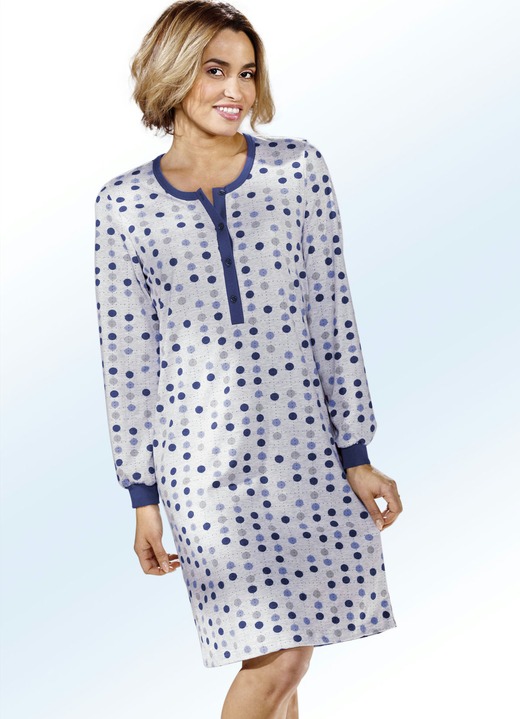 Nachthemden - Zweierpack Nachthemden, Langarm mit Knopfleiste und Bündchen, in Größe 036 bis 058, in Farbe FUCHSIA/FLIEDER Ansicht 7