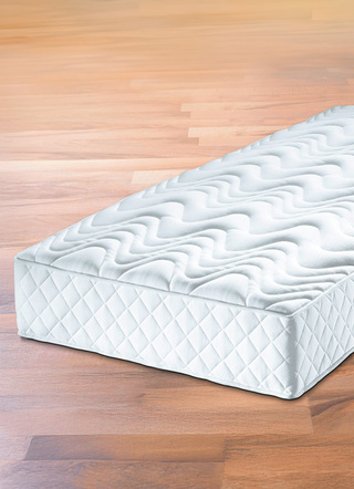 Matratzen & Bettrahmen - F.a.n.-7-Zonen-Matratze mit sehr guter Körperunterstützung, in Größe 130 (80/200 cm) bis 134 (140/200 cm), in Farbe WEISS, in Ausführung 7-Zonen-Bonnellfederkern-Matratze – Farbe WEISS – Ansicht 