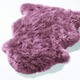 Klassisch - Hochwertiges Merino-Lammfell – Farbe BEERE – Ansicht 1 Klassisch - Hochwertiges Merino-Lammfell, in Farbe BEERE – Farbe BEERE – Ansicht 1