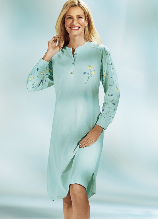 Nachthemden - Nachthemd, Langarm mit Bündchen und Knopfleiste Nachthemden - Nachthemd, Langarm mit Bündchen und Knopfleiste, in Größe 036 bis 058, in Farbe MINT
