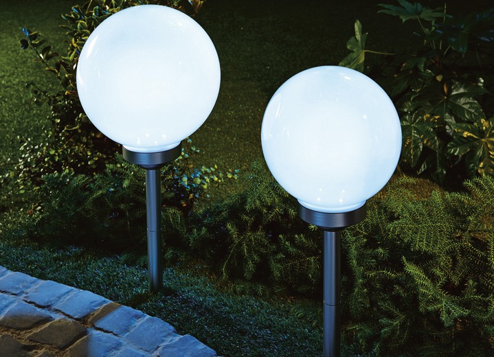 Led Solar Gartenleuchte Verschiedene Ausfuhrungen Gartenbeleuchtung Brigitte Hachenburg Solar Gartenleuchte Led