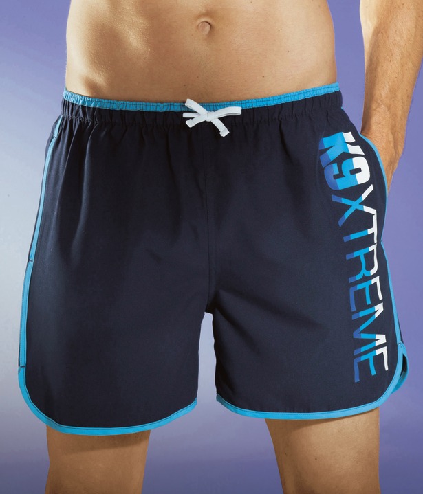 Bademode - Badeshorts mit Paspelierungen und seitlichem Druck, Microfaser, in Größe 004 bis 012, in Farbe MARINE
