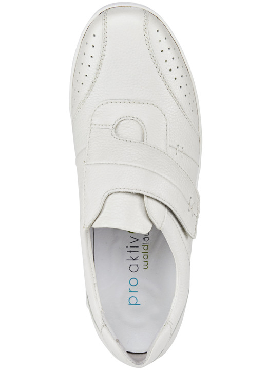 Komfortschuhe - Waldläufer Slipper mit praktischem Klettverschluss, in Größe 4 bis 8 1/2, in Farbe NATURWEISS Ansicht 2