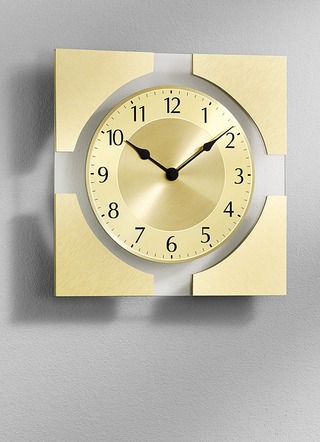 Wanduhr mit Funkuhrwerk