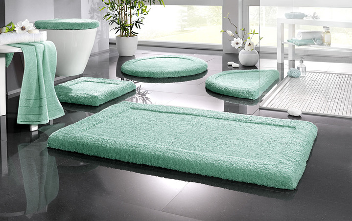 Badgarnituren - Premium Badgarnitur Superfine Microfaser, in Größe 100 (Vorleger halbrund, 50/ 80 cm) bis 110 (Hänge-WC-Garnitur, 2-teilig), in Farbe PFLAUME Ansicht 8