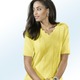 Pullover - Pulli mit dekorativem Ausschnitt – Farbe GELB Pullover - Pulli mit dekorativem Ausschnitt, in Größe 036 bis 052, in Farbe WEISS