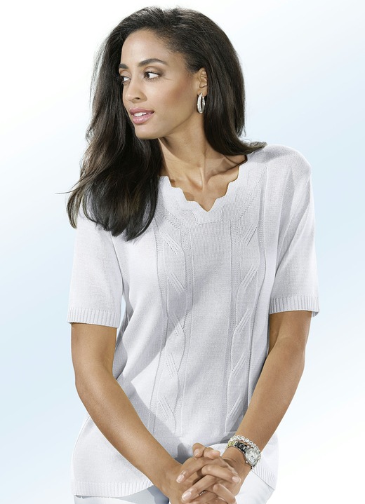 Pullover - Pulli mit dekorativem Ausschnitt Pullover - Pulli mit dekorativem Ausschnitt, in Größe 036 bis 052, in Farbe WEISS