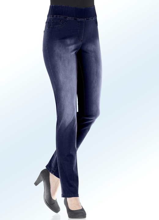 Damenmode - Figurformende Jeans , in Größe 017 bis 052, in Farbe SCHWARZ Ansicht 3