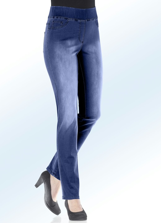 Damenmode - Figurformende Jeans , in Größe 017 bis 052, in Farbe SCHWARZ Ansicht 2