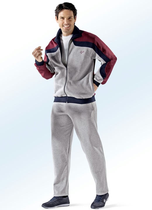 Sport- & Freizeitmode - Freizeitanzug mit zwei Hosen, in Größe 024 bis 060, in Farbe GRAU MELIERT-MARINE-BORDEAUX Ansicht 2
