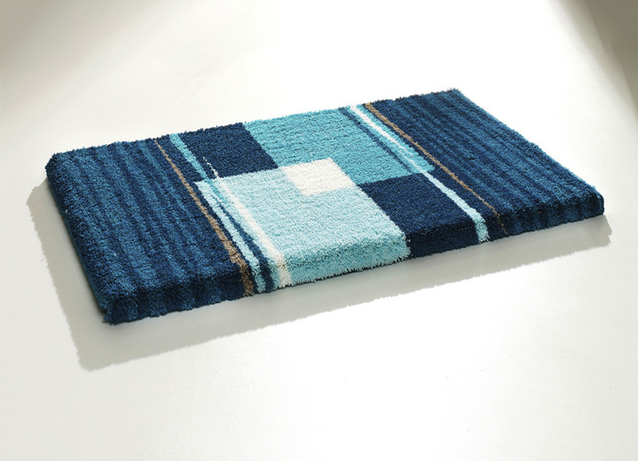 Badgarnituren - Badgarnitur mit rutschhemmender Rückseite, in Größe 100 (Vorleger halbrund, 50/ 80 cm) bis 112 (WC-Deckelbezug, 47/ 50 cm), in Farbe TÜRKIS Ansicht 1