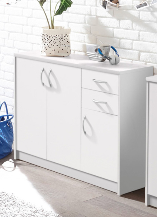 Sideboards & Kommoden - Kombifreundliche Kommode mit silberfarbenen Griffen, in Farbe WEISS, in Ausführung 2-türig, schmal Ansicht 5
