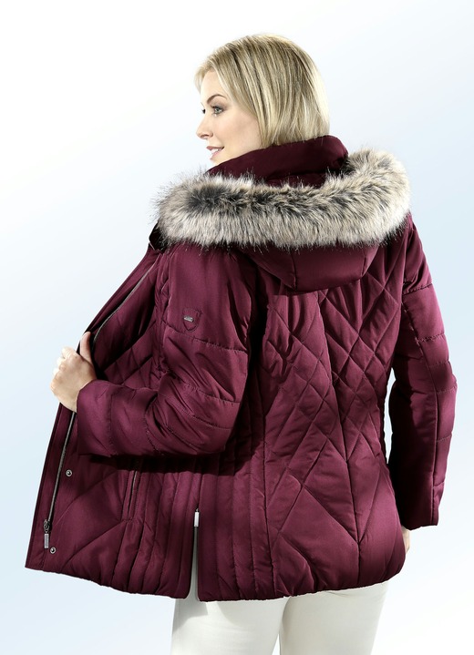 Jacken, Mäntel, Blazer - Jacke in 2 Farben, in Größe 036 bis 052, in Farbe BURGUND Ansicht 1