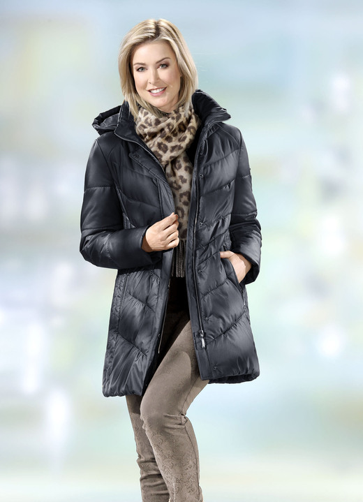 Jacken, Mäntel, Blazer - Jacke mit abnehmbarer Kapuze, in Größe 019 bis 054, in Farbe SCHWARZ Ansicht 1