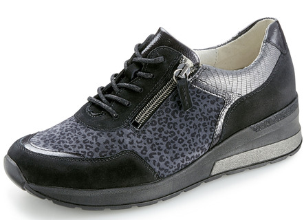SCHNÜRSCHUHE