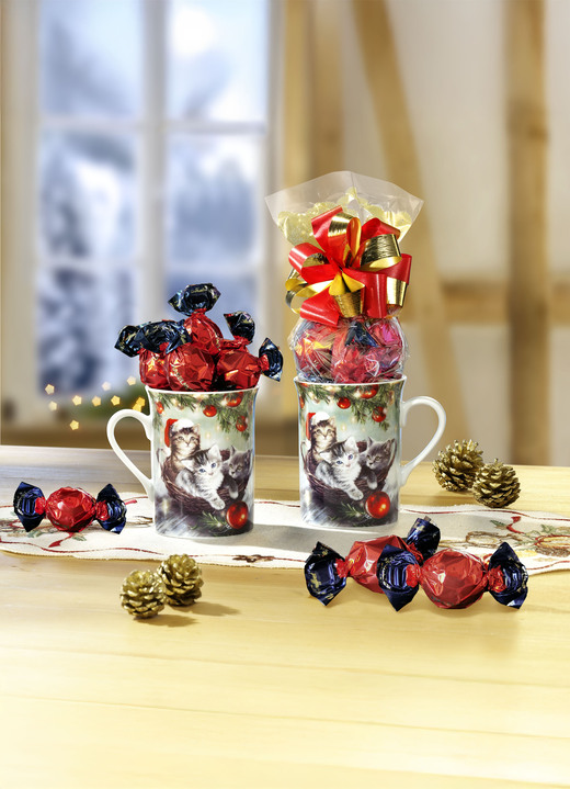 Weihnachtsleckereien - Mit Pralinen gefüllte Porzellantassen, 2er-Set, in Farbe BUNT