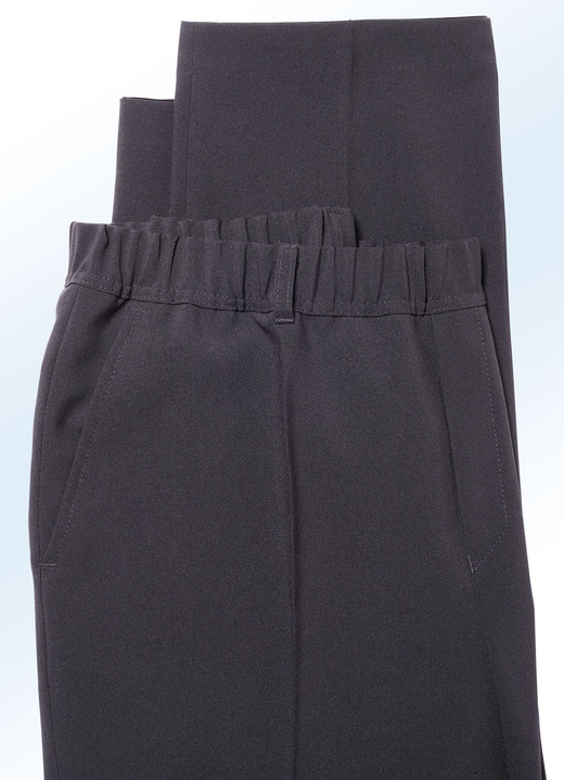 Herrenmode - Schlupfhose von  Herrenmode - Schlupfhose von