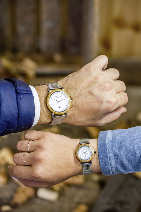 Quartzuhren - Herrenuhr mit Mesharmband, in Farbe  Ansicht 2