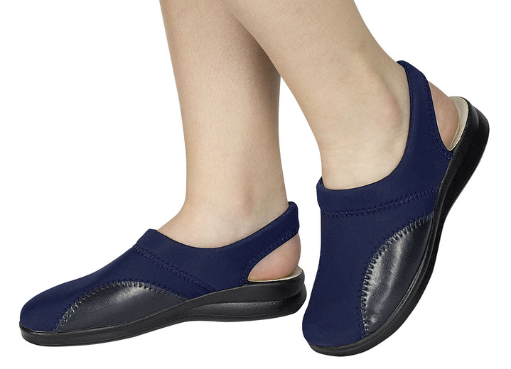 Schuhe & Einlagen - Bequeme Clogs aus Stretchmaterial mit elastischem Einschlupf, in Größe 036 bis 042, in Farbe MARINE Ansicht 1