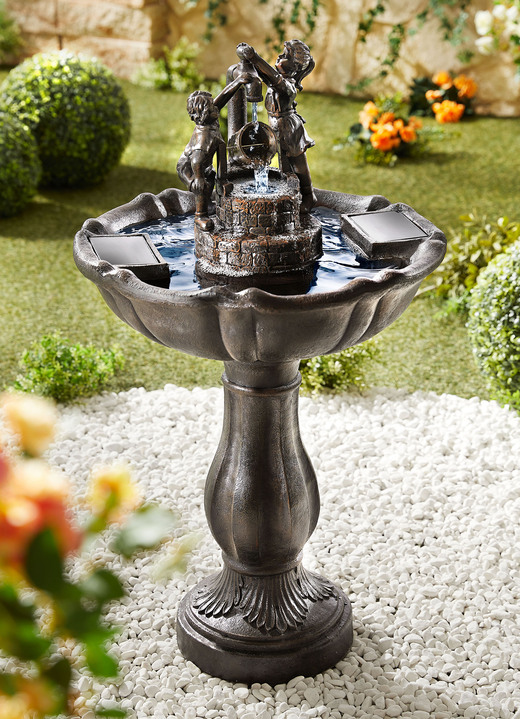 Solarbrunnen Kinderpaar Mit Kubel In Bronze Optik Gartendekoration Brigitte Hachenburg