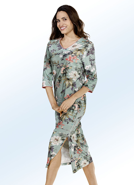 Nachthemden - Nachthemd, wadenlang mit 3/4-langen Ärmeln, in Größe 038 bis 052, in Farbe MARINE-BUNT Ansicht 2