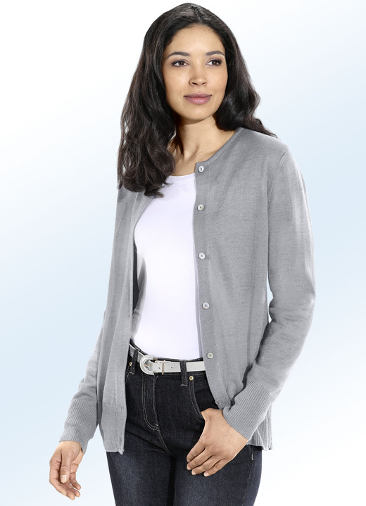 Jacken, Westen & Sets - Strickjacke mit Schurwolle, in Größe 036 bis 052, in Farbe JEANSBLAU Ansicht 2