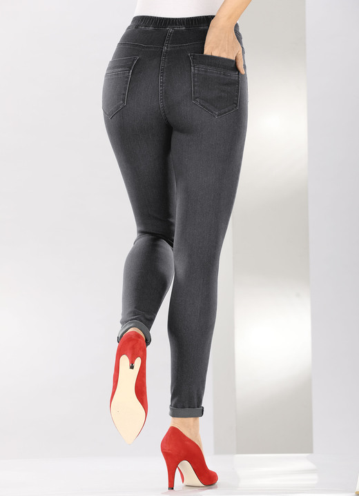 Hosen - Super softe Jegging-Jeans, in Größe 017 bis 050, in Farbe JEANSBLAU Ansicht 16