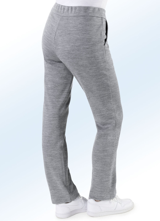 Freizeithosen - Kurhose von „Athlet“ in 6 Farben Ansicht 9 Freizeithosen - Kurhose von „Athlet“ in 6 Farben, in Größe 019 bis 054, in Farbe JEANSBLAU Ansicht 9