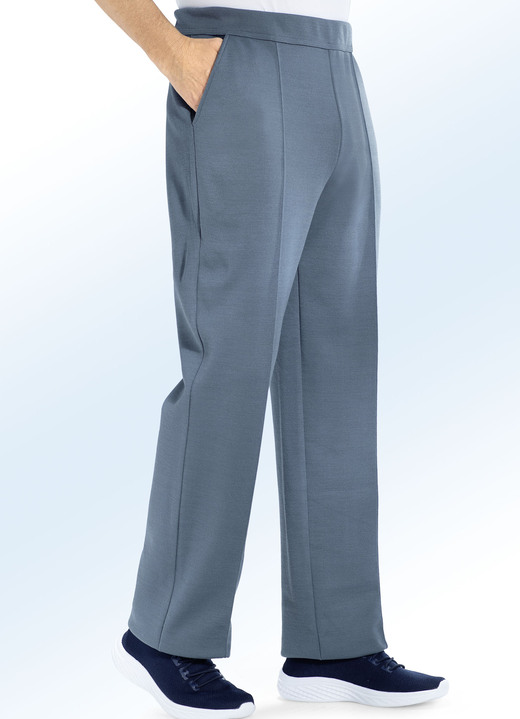 Sport- & Freizeitmode - „Athlet“-Kurhose in 7 Farben Ansicht 2 Sport- & Freizeitmode - „Athlet“-Kurhose in 7 Farben, in Größe 023 bis 062, in Farbe OLIV Ansicht 2