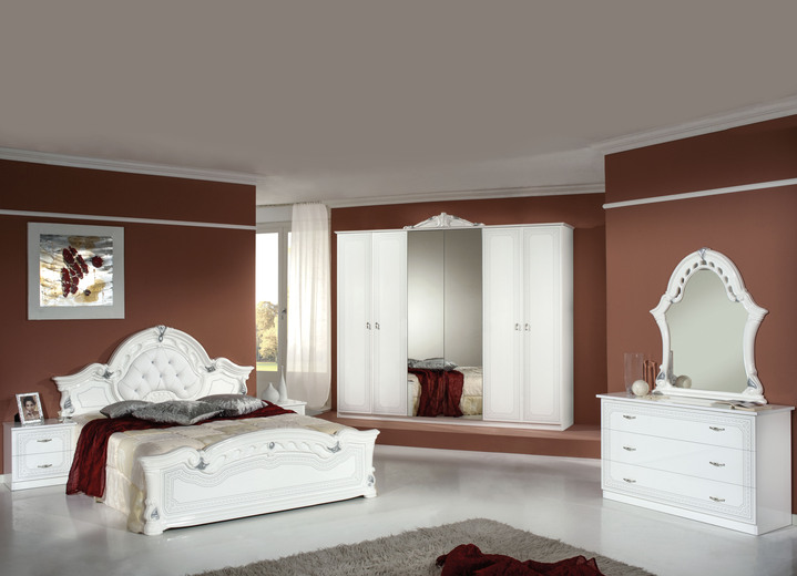 Betten - Schlafzimmerprogramm mit lackierter Hochglanz-Oberfläche, in Farbe WEIß-SILBER, in Ausführung Kommode mit Spiegel Ansicht 1