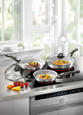 - Genius Cerafit-Steel-Pfannen mit patentierter 3-lagiger Keramik-Beschichtung, in Farbe EDELSTAHL, in Ausführung Pfanne, ø 20 cm/H5,5 cm – Farbe EDELSTAHL – Ansicht 