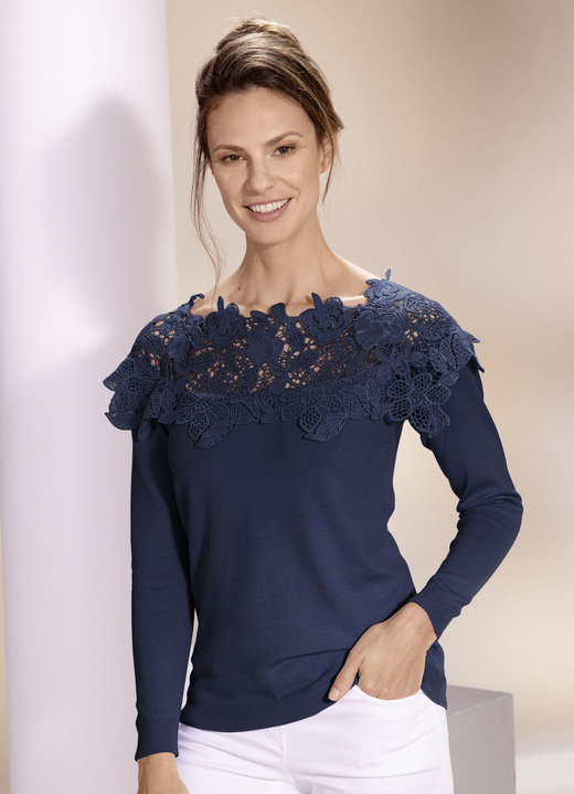 Pullover - Pullover mit edlem Spitzenbesatz Ansicht 3 Pullover - Pullover mit edlem Spitzenbesatz, in Größe L(44/46) bis XXL(52/54), in Farbe SCHWARZ Ansicht 3