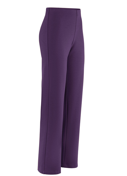 Hosen - Jerseyhose mit ausgestellter Fußweite, in Größe 018 bis 092, in Farbe BROMBEER Ansicht 1