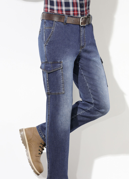 Hosen - Jeans in 2 Farben, in Größe 024 bis 060, in Farbe JEANSBLAU Ansicht 1