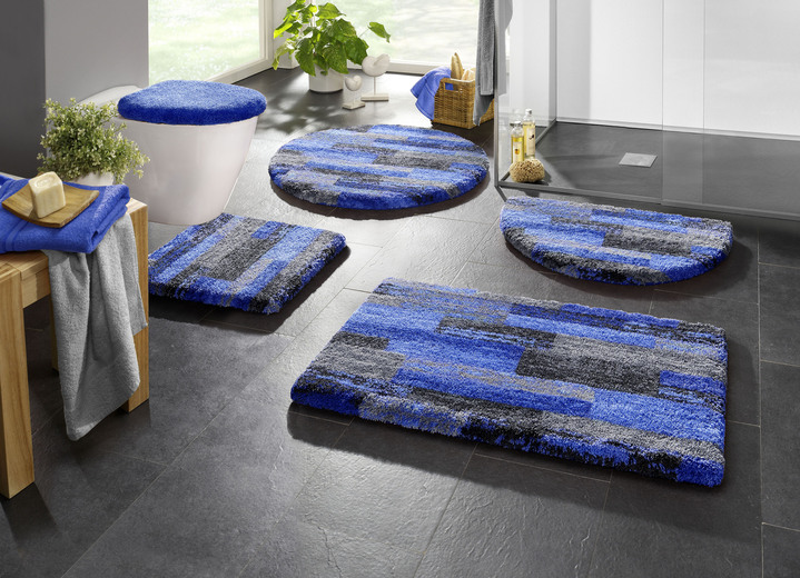 Badgarnituren - Badgarnitur in Supersoft-Qualität Ansicht 6 Badgarnituren - Badgarnitur in Supersoft-Qualität, in Größe 100 (Vorleger halbrund, 50/ 80 cm) bis 112 (WC-Deckelbezug, 47/ 50 cm), in Farbe GRÜN Ansicht 6