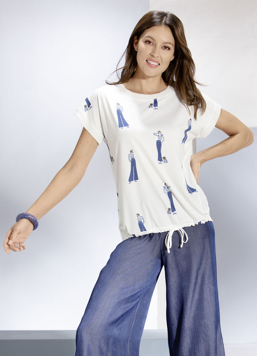 Damenmode - Shirt mit leicht abgerundetem längerem Rückteil, in Größe 036 bis 050, in Farbe ECRU-JEANSBLAU