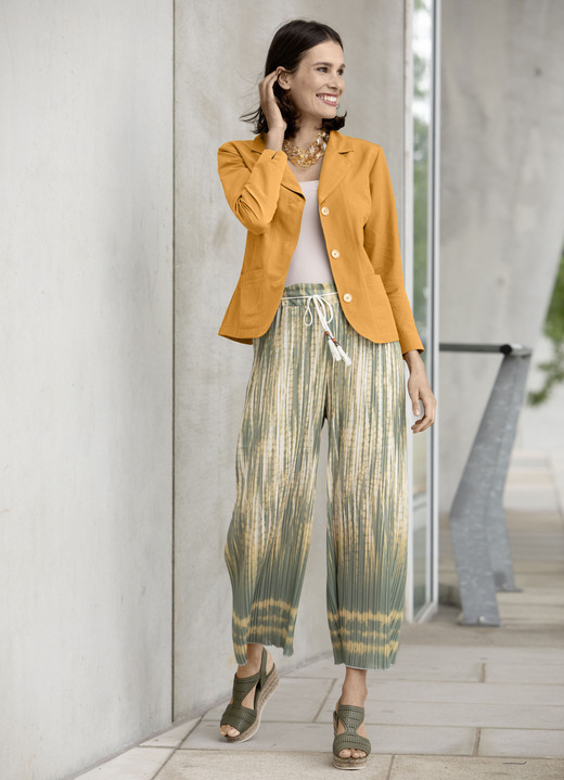 Blusenjacken - Blusenjacke  mit Schulterpolster, in Größe 034 bis 050, in Farbe OCKER Ansicht 2