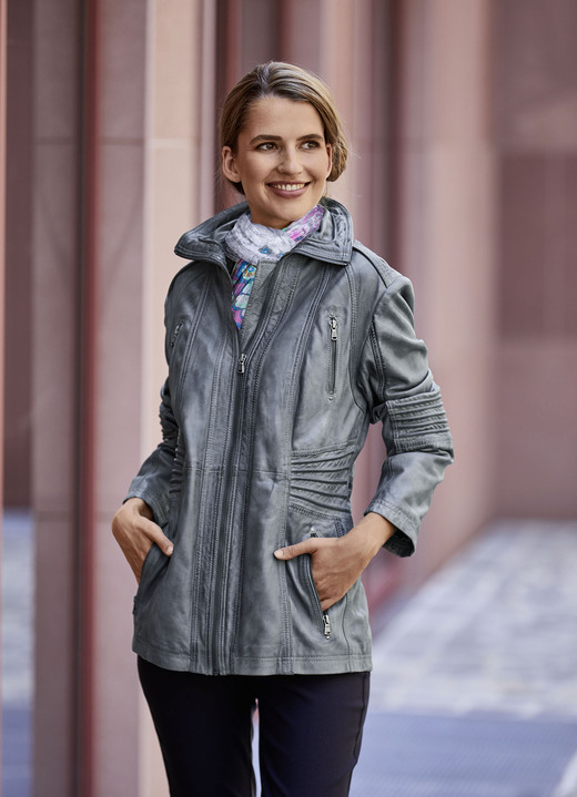 Ledermode - Lederjacke mit Steh-Umlegekragen Ledermode - Lederjacke mit Steh-Umlegekragen, in Größe 038 bis 052, in Farbe ANTIK ANTHRAZIT