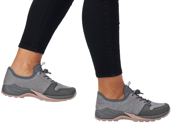 Komfortschuhe - Rieker Sneaker mit herausnehmbarer MemoSoft-Textileinlage, in Größe 036 bis 043, in Farbe GRAU Ansicht 7