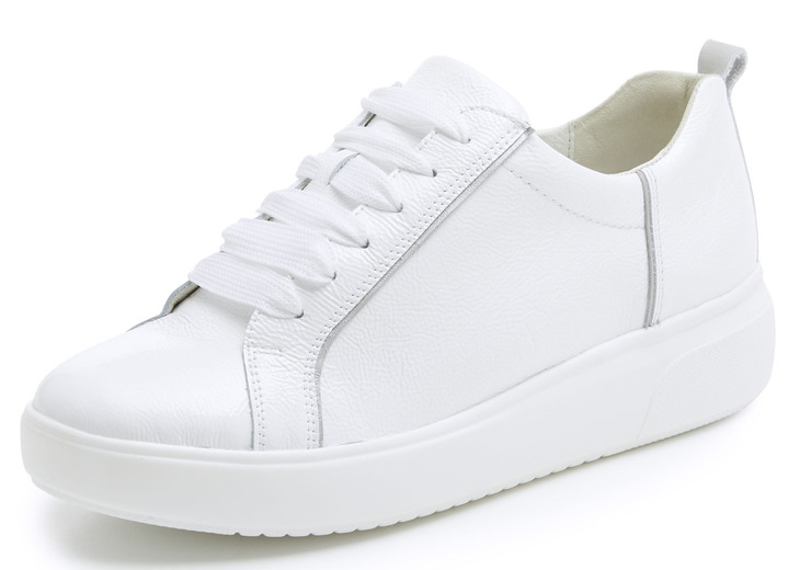 Komfortschuhe - Waldläufer Schnürschuh aus bestem Knautschlackleder Komfortschuhe - Waldläufer Schnürschuh aus bestem Knautschlackleder, in Größe 3 1/2 bis 8, in Farbe WEISS