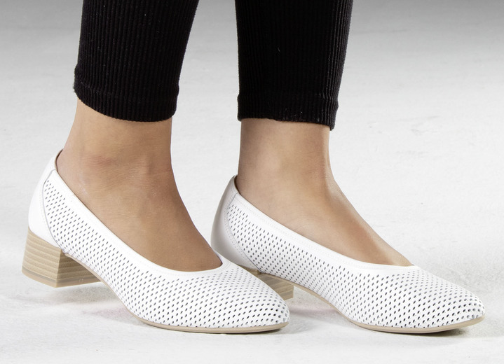 Komfortschuhe - ELENA EDEN Pumps mit luftiger Perforation, in Größe 3 1/2 bis 8, in Farbe SCHWARZ Ansicht 6