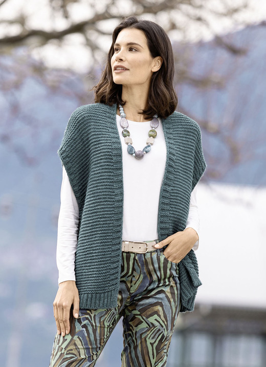 Jacken, Westen & Sets - Strickweste mit Alpaka , in Größe L(44/46) bis XL(48/50), in Farbe DUNKELSALBEI MELIERT Ansicht 2