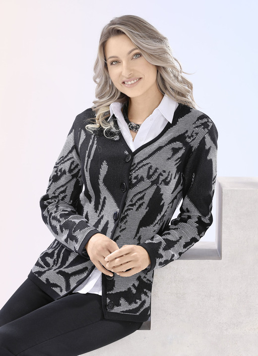 Jacken, Westen & Sets - Strickjacke in grafischer Optik mit platischem Effekt, in Größe 038 bis 054, in Farbe SCHWARZ-WEISS Ansicht 2