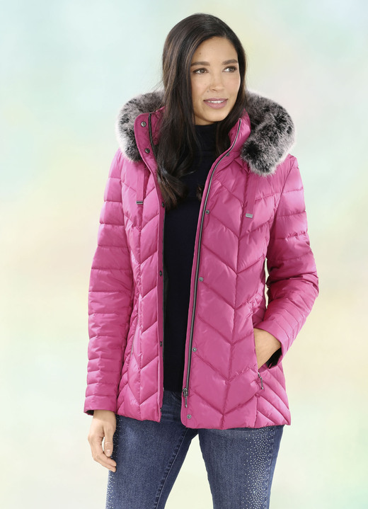 Jacken, Mäntel, Blazer - Jacke mit abnehmbarer Kapuze Ansicht 2 Jacken, Mäntel, Blazer - Jacke mit abnehmbarer Kapuze, in Größe 034 bis 052, in Farbe FUCHSIA Ansicht 2