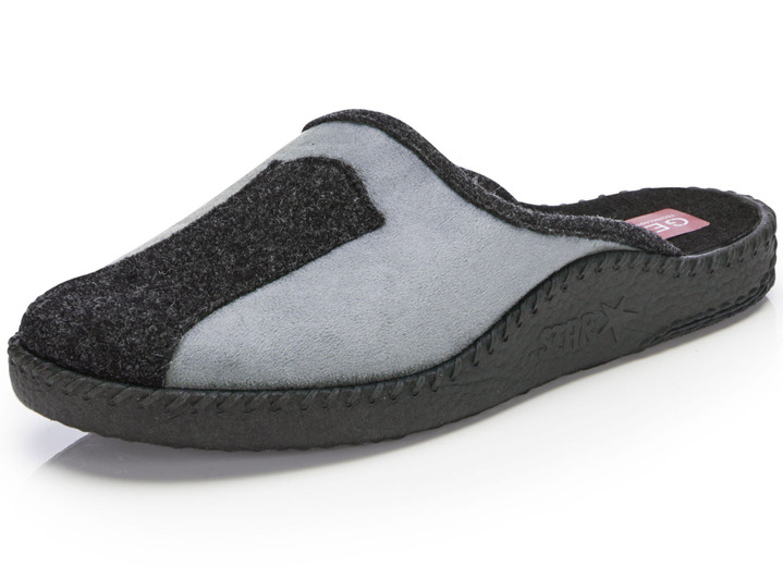 Hausschuhe - Pantoffel aus weichem Veloursmaterial Hausschuhe - Pantoffel aus weichem Veloursmaterial, in Größe 039 bis 046, in Farbe ANTHRAZIT-GRAU